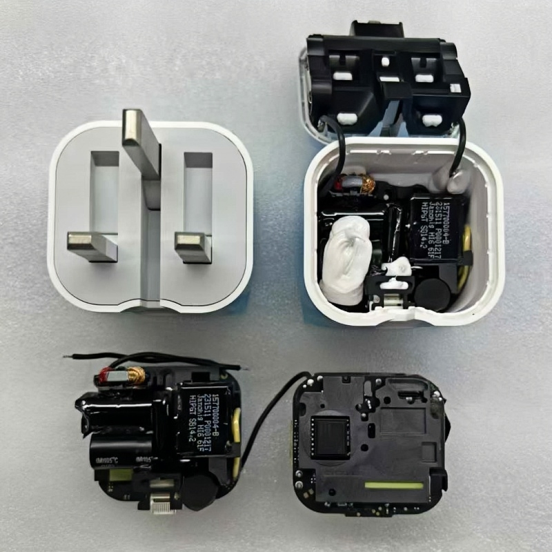 Оригинальный 20W быстрый зарядник USB-C для iPhone