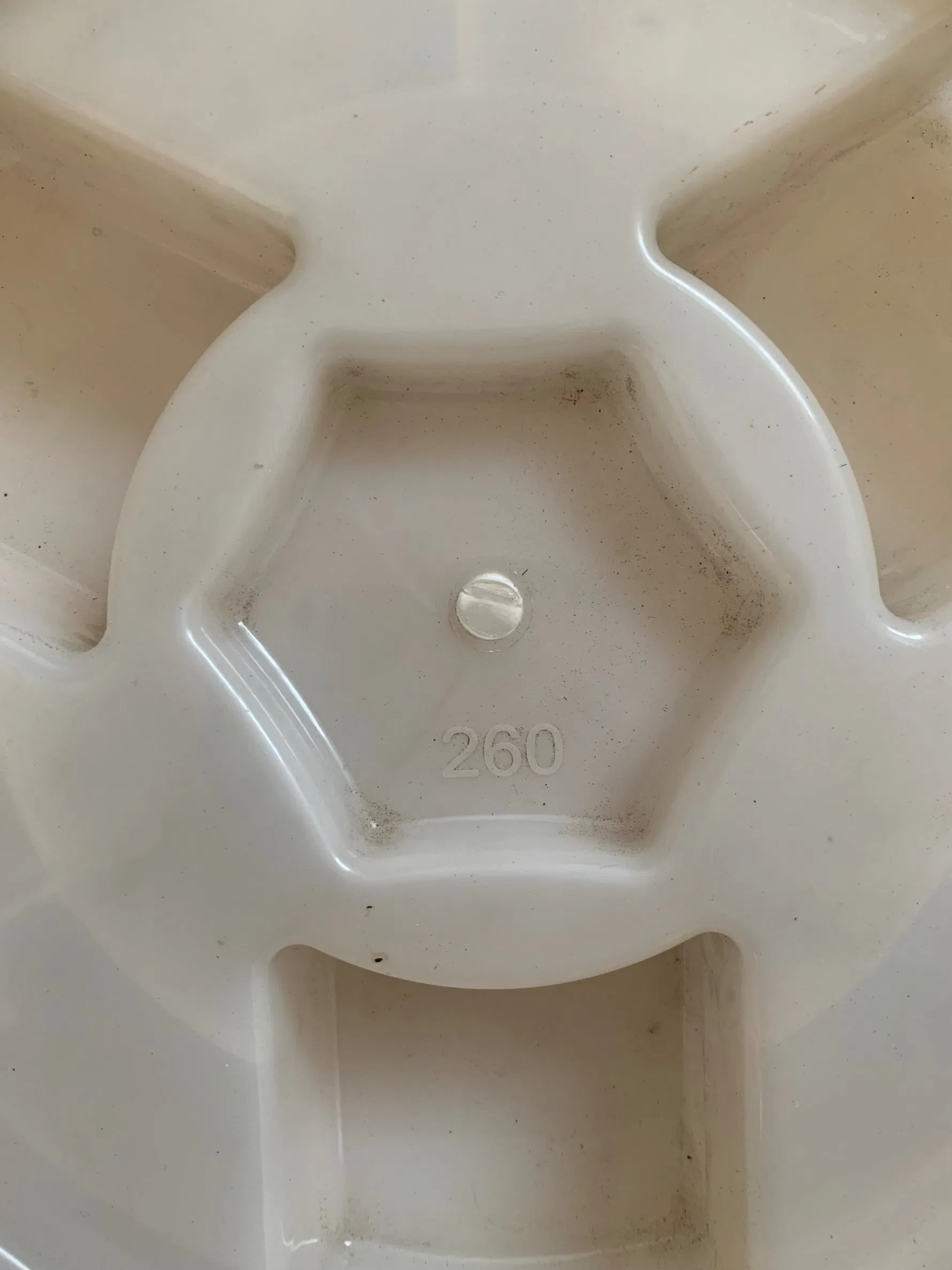 Долли для цветочных горшков