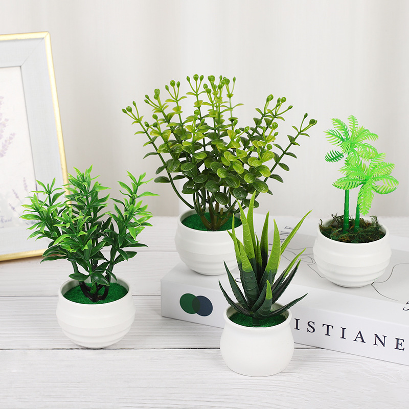 Бонсай искусственный в горшке