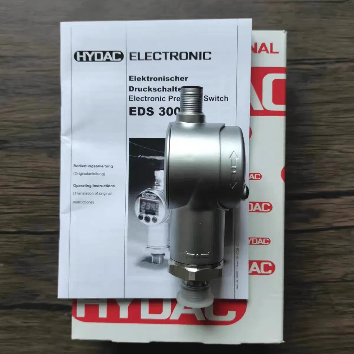 Реле давления Hydac EDS 3446-2 с цифровым дисплеем