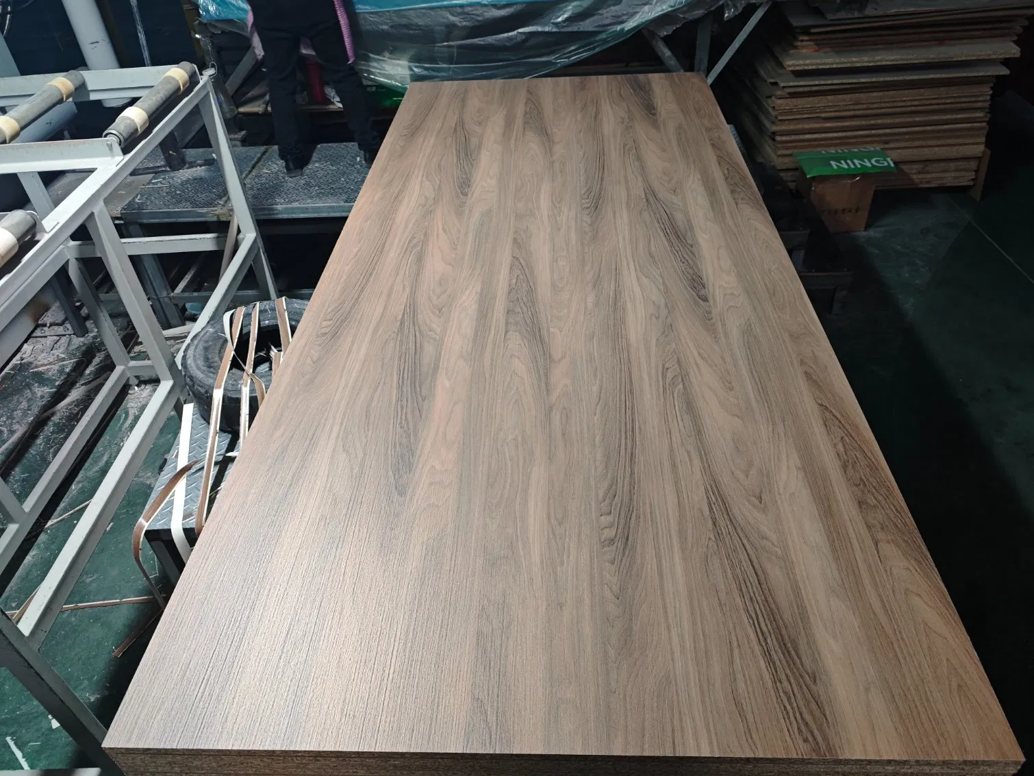1220X2440mm Chipboard Custom Size Melamine Particleboard for Furniture