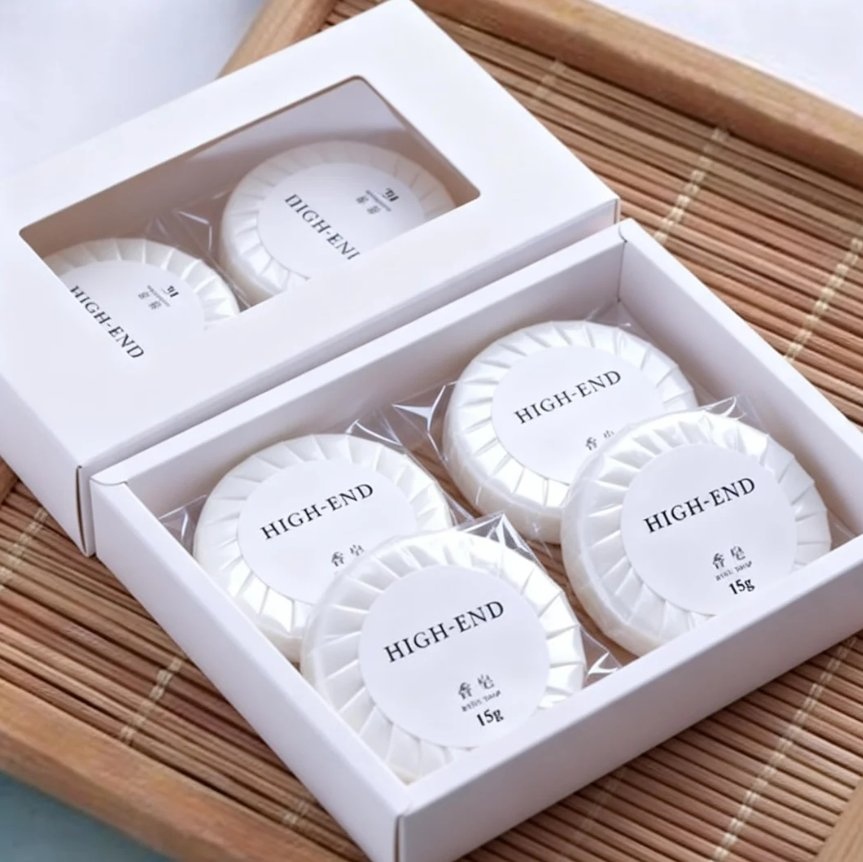 15g Round Hotel Guest Soap in Pearlescent Film with Custom Label