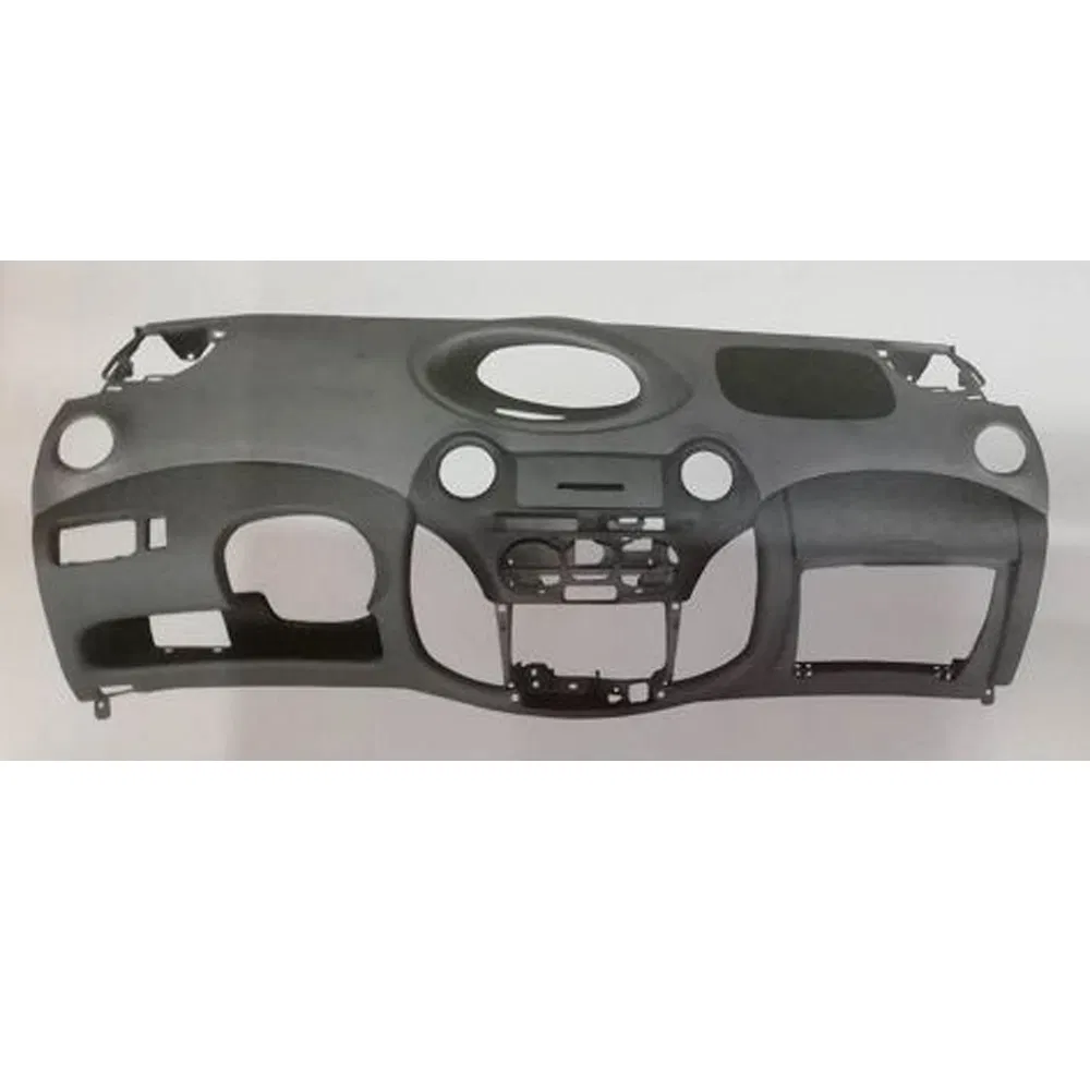 Приборная панель Toyota Yaris Vitz 2011-2013