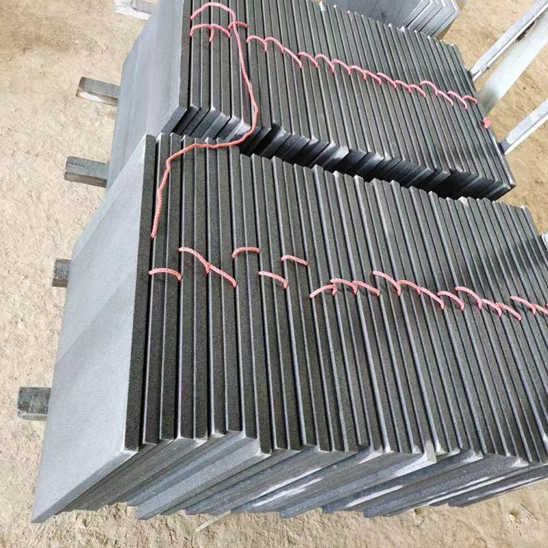 Hainan Black/Grey Bluestone Volcanic/Lava Stone Basalt for Cobblestone, Paving Tiles, Swimming Pool Coping, Mesh Cobbles, Steps