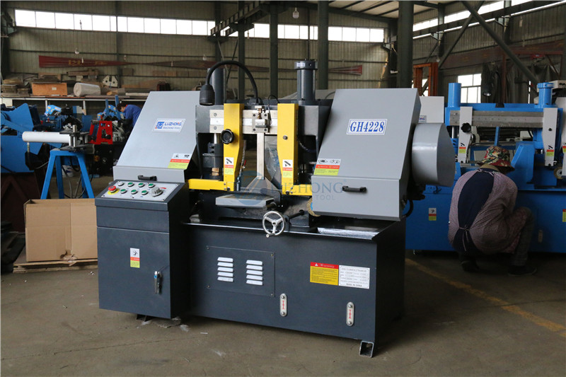 Станок ленточнопильный многофункциональный по нержавейке