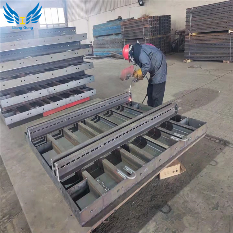 Q235 Column Steel Formwork with Factory Price