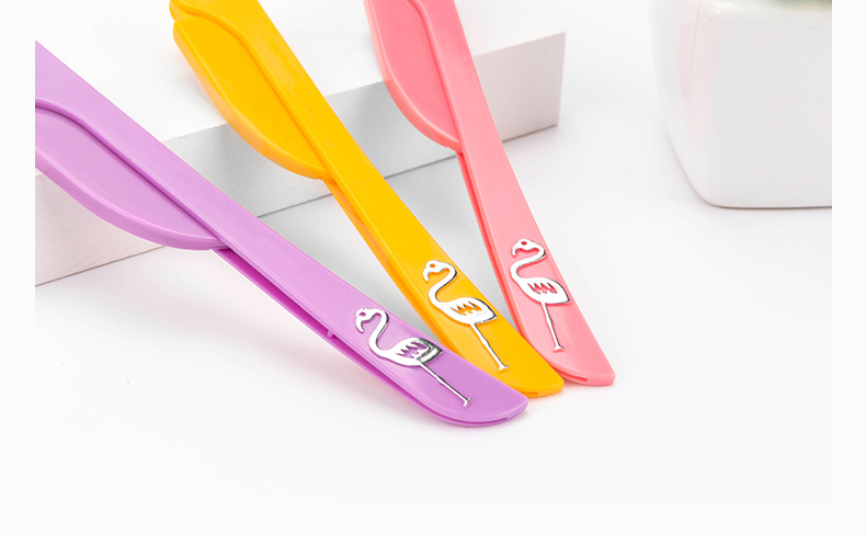 Premium Folding Handle Eyebrow Razor for Precision Trimming