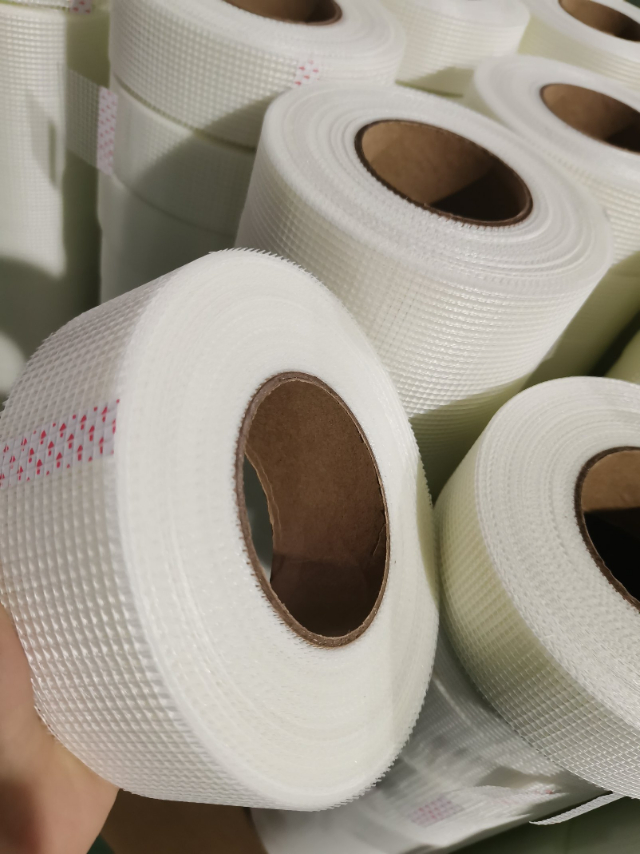 65G/M2, 75G/M2 Fiberglass Self-Adhesive Mesh Tape Used for Drywall