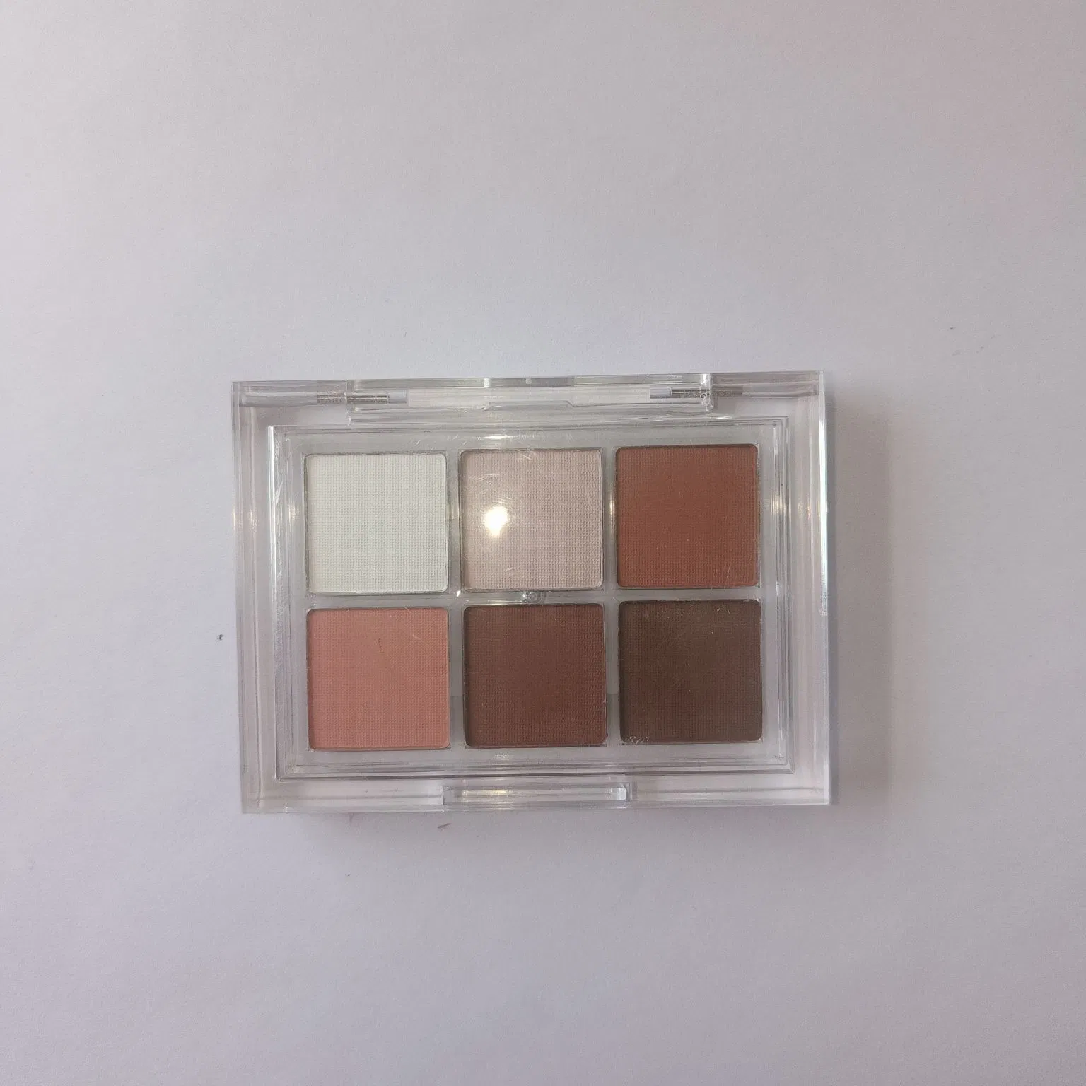 Dazzling Custom Glitter Eye Makeup Palette for Gorgeous Styles