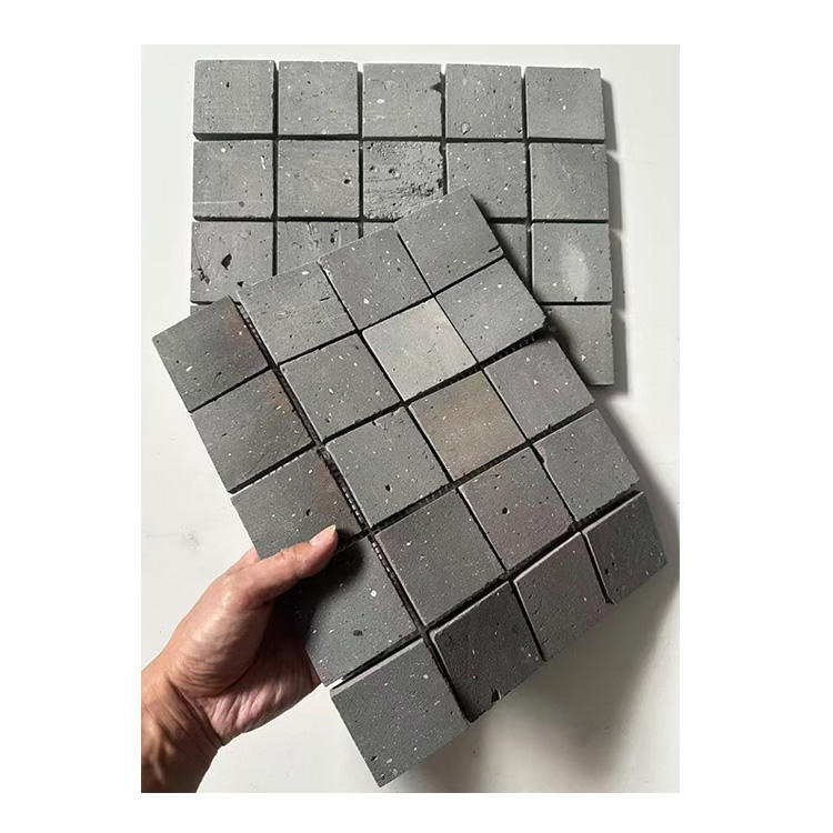 Small Square Brick Art Retaining Wall Baked Red Clay Bricks