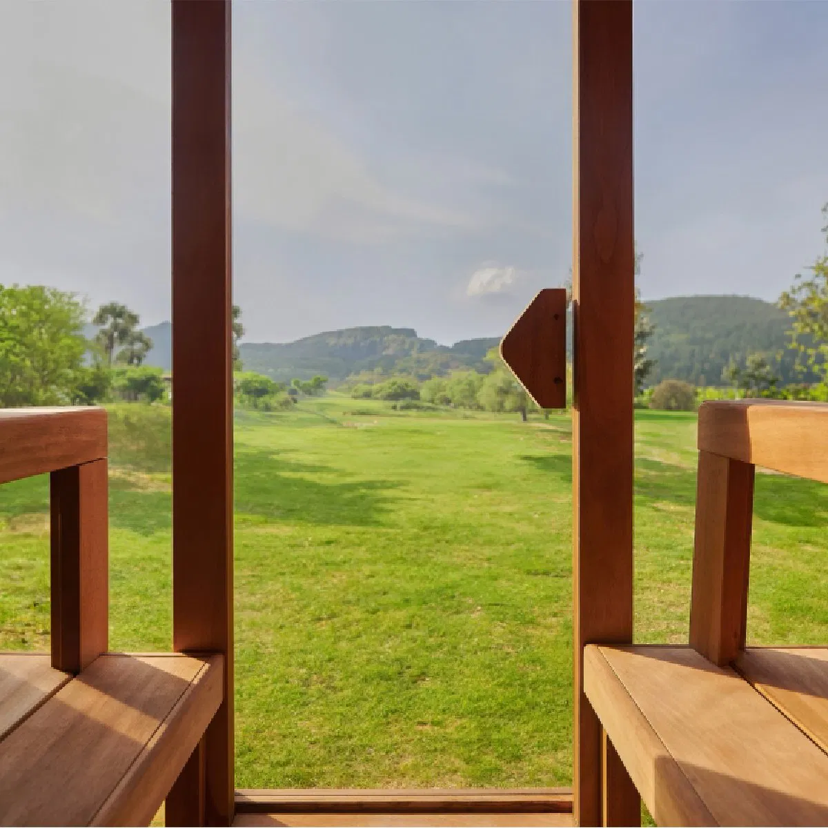 Сауна-бочка с подогревом из орехового дерева