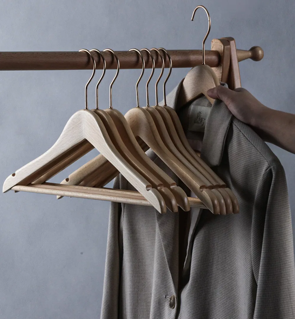 Curving Wooden Clothes Hangers of Contoured Shaped in Matte/Shiny Natural/Dark Cherry/Retro Finish with Notches Coat/Suit/Shirt/Jacket
