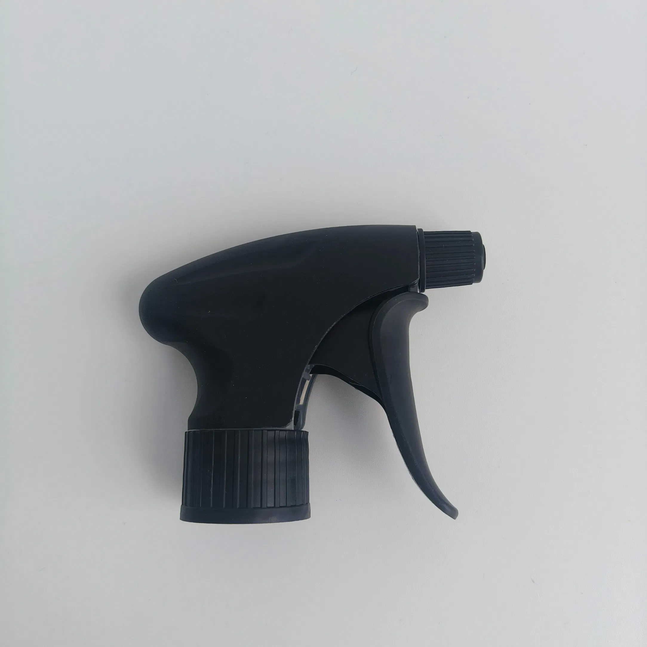 China Spray Plastic Nozzle Natural Trigger Sprayer Cosmetic Packaging Spray Guns