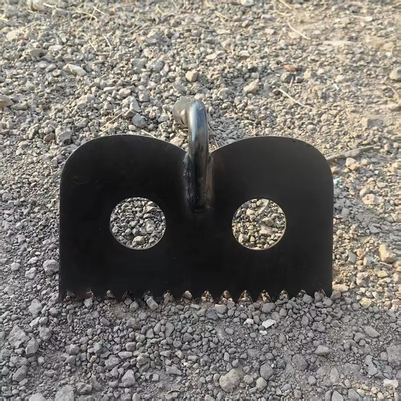 High Quality Carbon Steel Hoe Head with Wooden Handle Garden Serrated Hoe