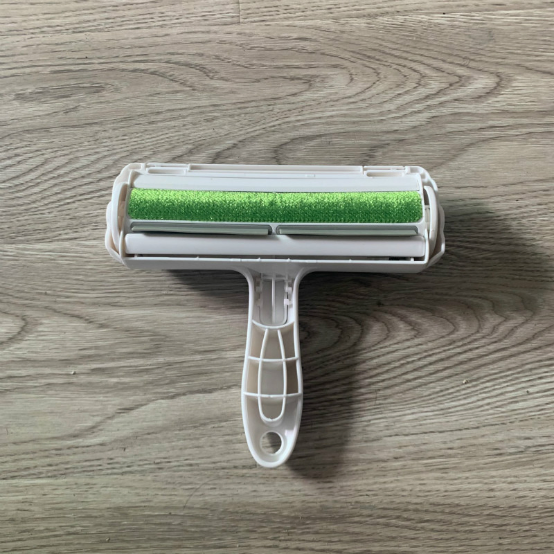 Custom Logo Reusable Dog Cat for Pet Hair Remover Brush Lint Roller Self-Cleaning Pets Cleaner Brush Made of Durable Plastic