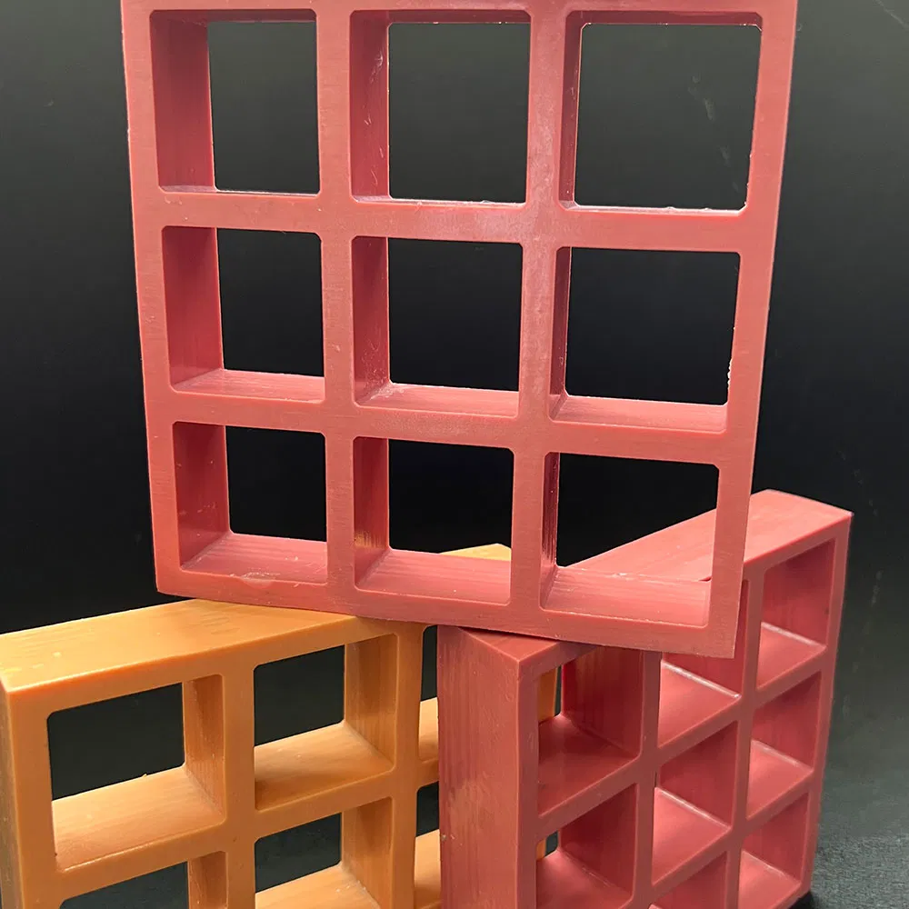 M3825 Heavy Duty FRP Grating High Strength Low Maintenance Corrosion Resistant Fire Resistant Industrial Grade