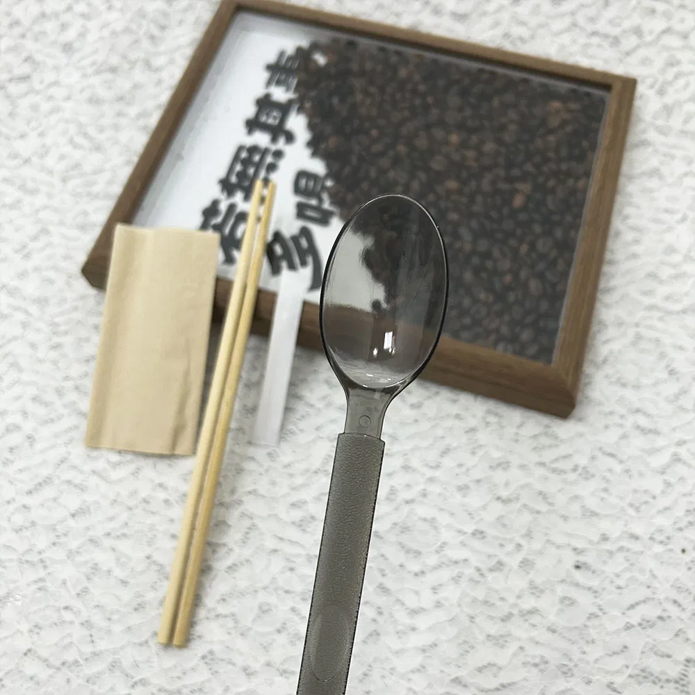Wholesale Disposable Chopsticks Set Spoon Tissue Paper Toothpicks Custom Cutlery Set Takeaway