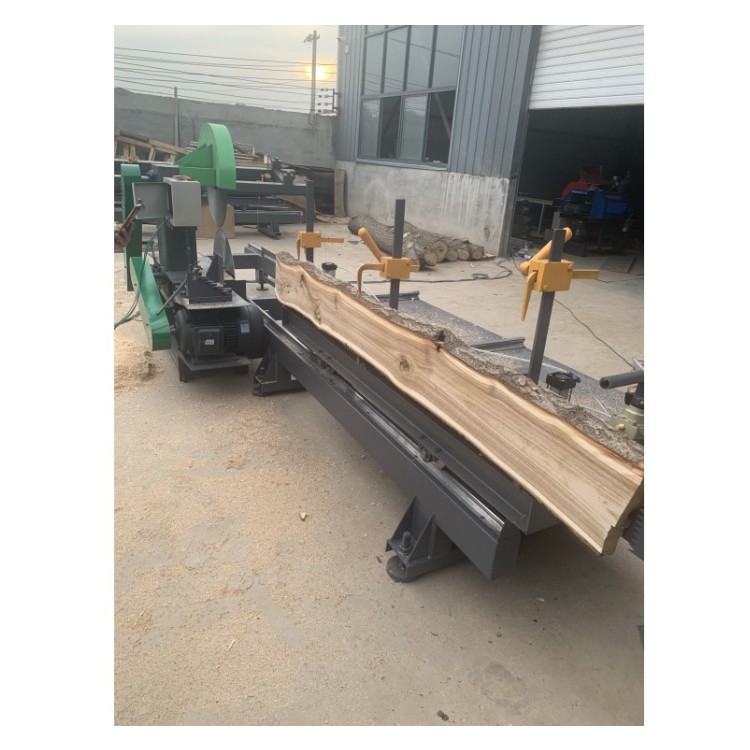 Станок деревообрабатывающий бензиновый многофункциональный