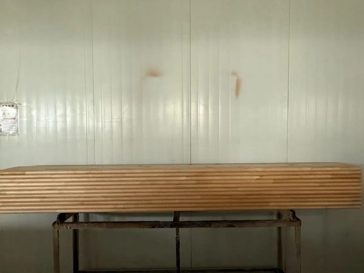 Long-Lasting Solid Wood Worktops, Eco Coating, Modern Sustainable Kitchens