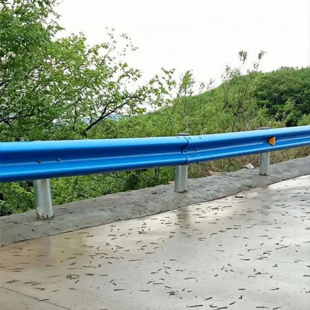 Galvanized Steel Road Safety Guardrail CE Certified Bridge Guardrail W Beam Highway Safety Guardrail Anti-Collision Highway Guardrail