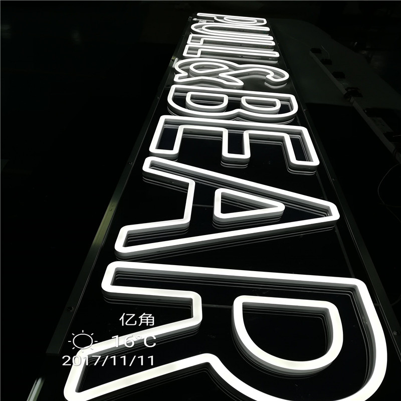 Custom Acrylic Luminated Letter Front Light with Strip Lit Sign