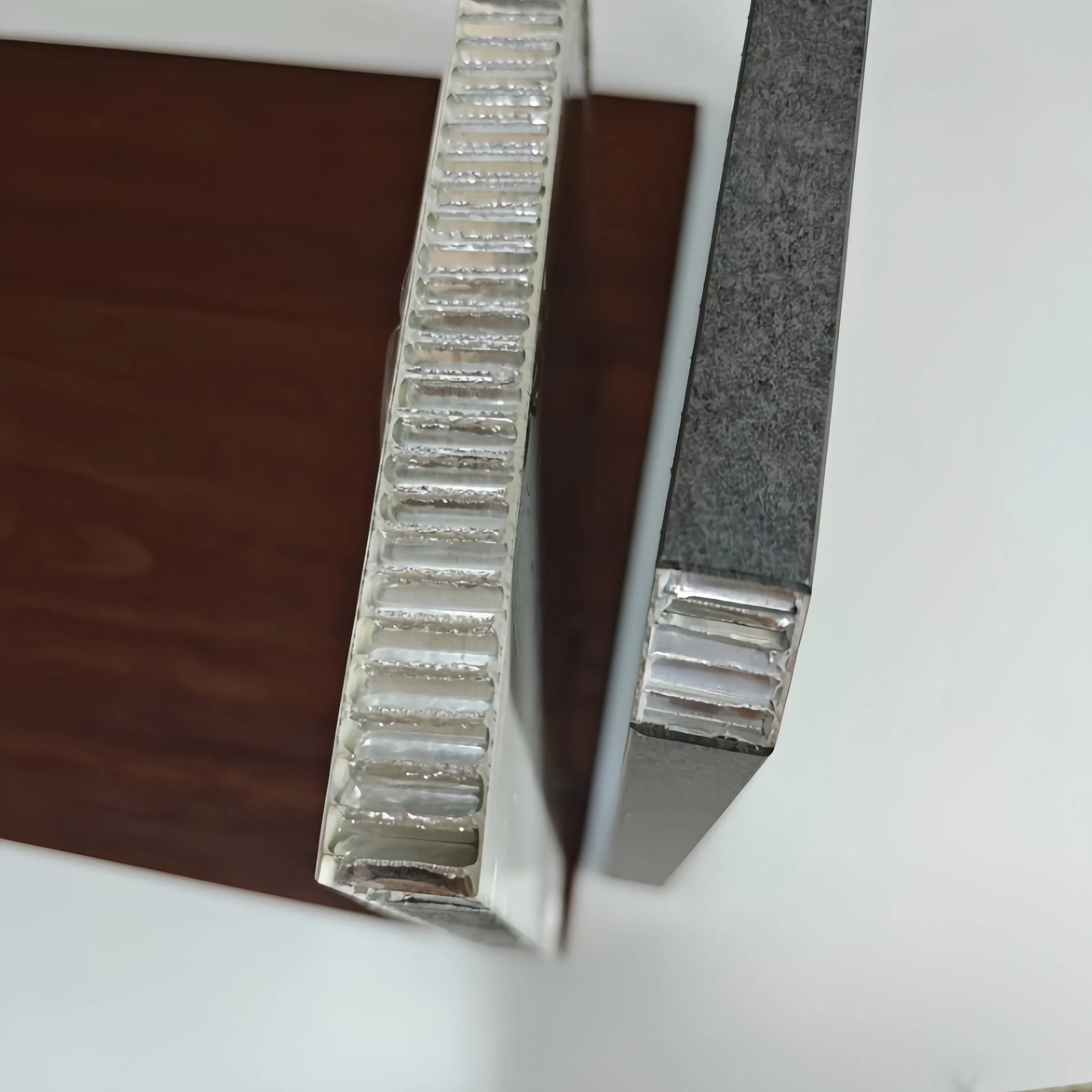 Environmental-Friendly Aluminum Honeycomb Panels Are Used for Ceiling Facades.