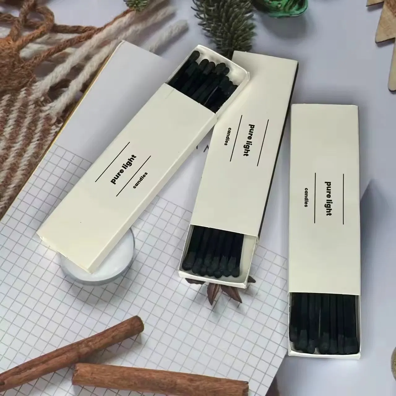 2025 New Hot Sell Long Matches Box Colored Match for Hotel Candle Strong Stick High Quality Wooden Embossed Printing Matchsticks