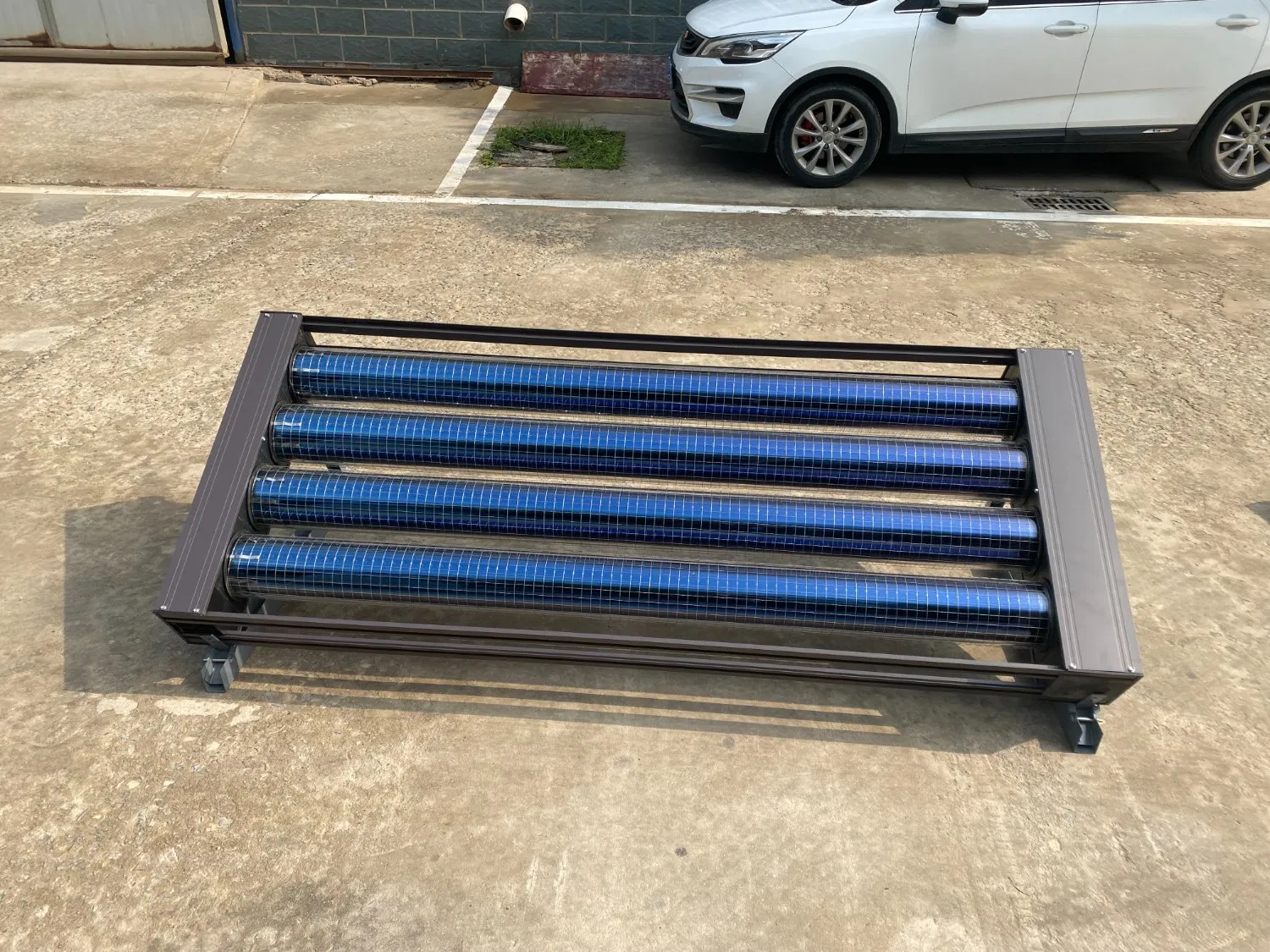 High-Efficiency Vacuum Tube Solar Water Heater for Eco-Friendly Homes