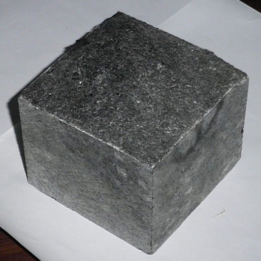 Black Paving/Black Kerbstone/ Flamed/Naturalsplit Fudingblack Basalt Floor/Flooring/Paving/Paver/Cube Stone for Outside/Landscaping/Carparking/Garden Decoration