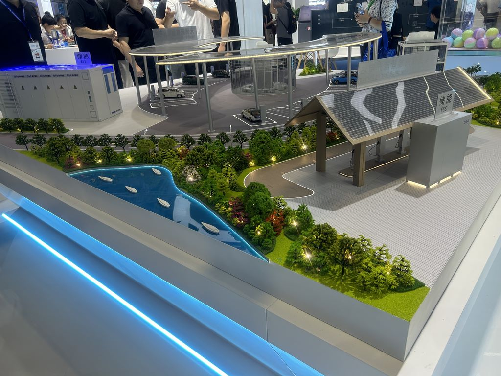 Creative Office Sculpture: Hand-Made Energy Charging Station Exhibition Display