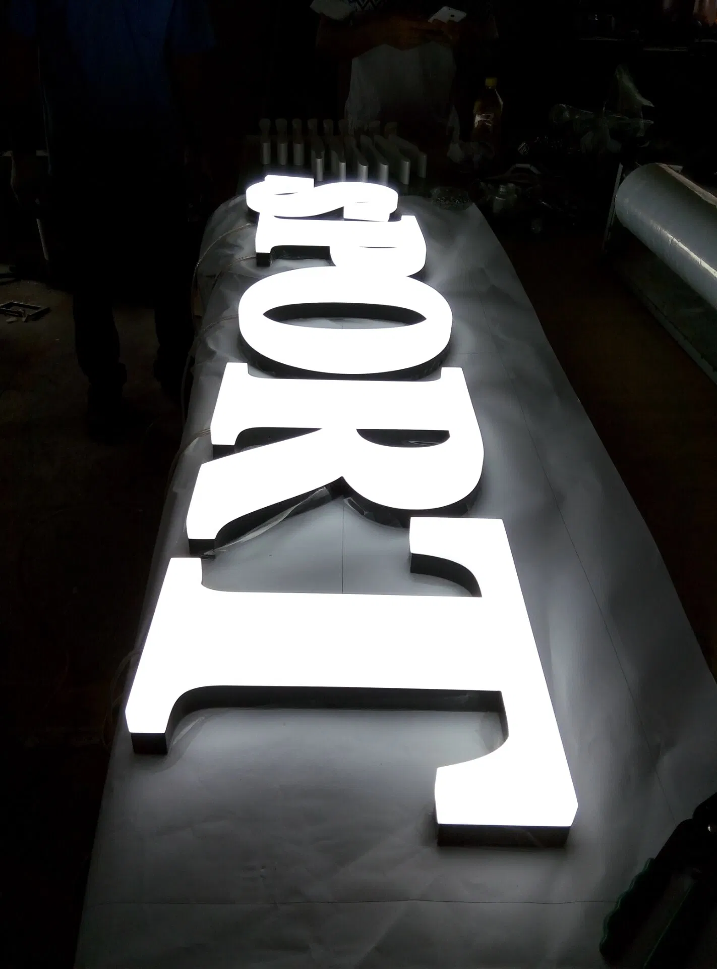 Full Lit Acrylic LED Module Light Channel Letters Sign