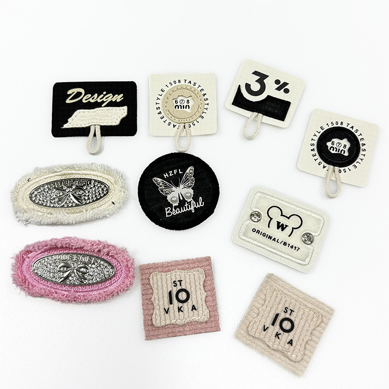 Этикетки 3D для одежды