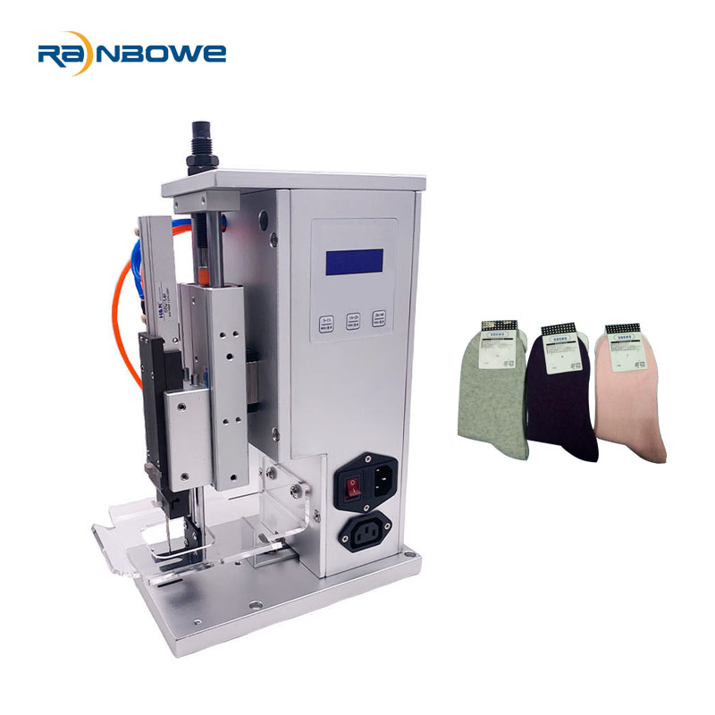 Машина для этикетирования носков High Speed Socks