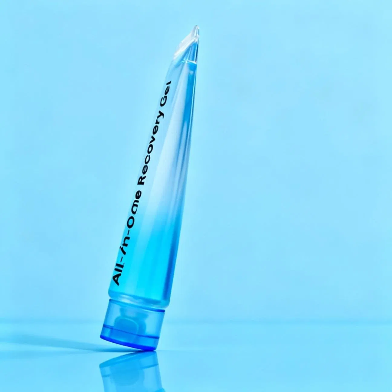 Luxury Soothing and pH-Balancing Face Gel with Centella Asiatica and Triethanolamine for Optimal Skin Absorption and Barrier Repair