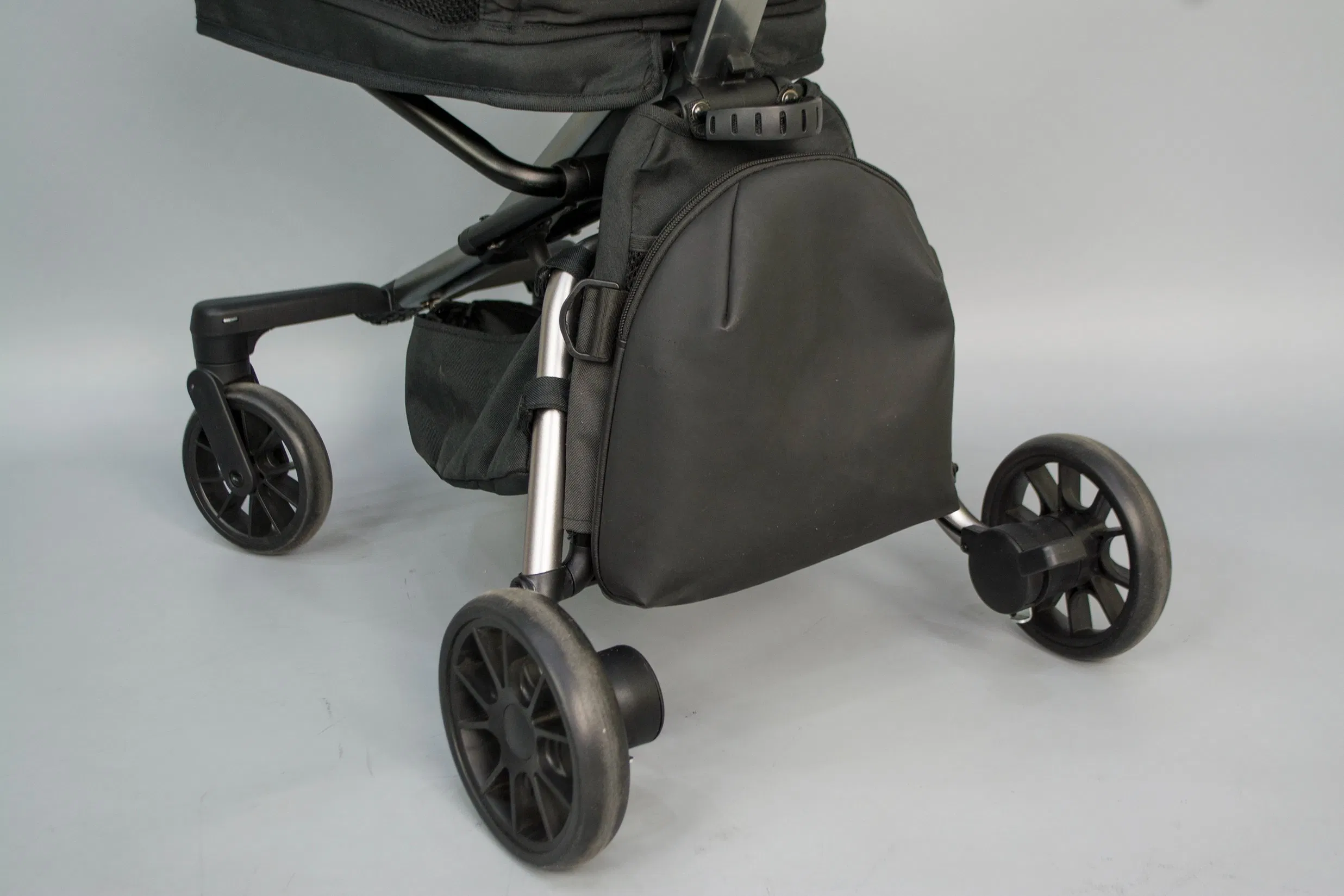 Premium Quality Z4 Fold Rider with Aluminum Frame and High Backrest