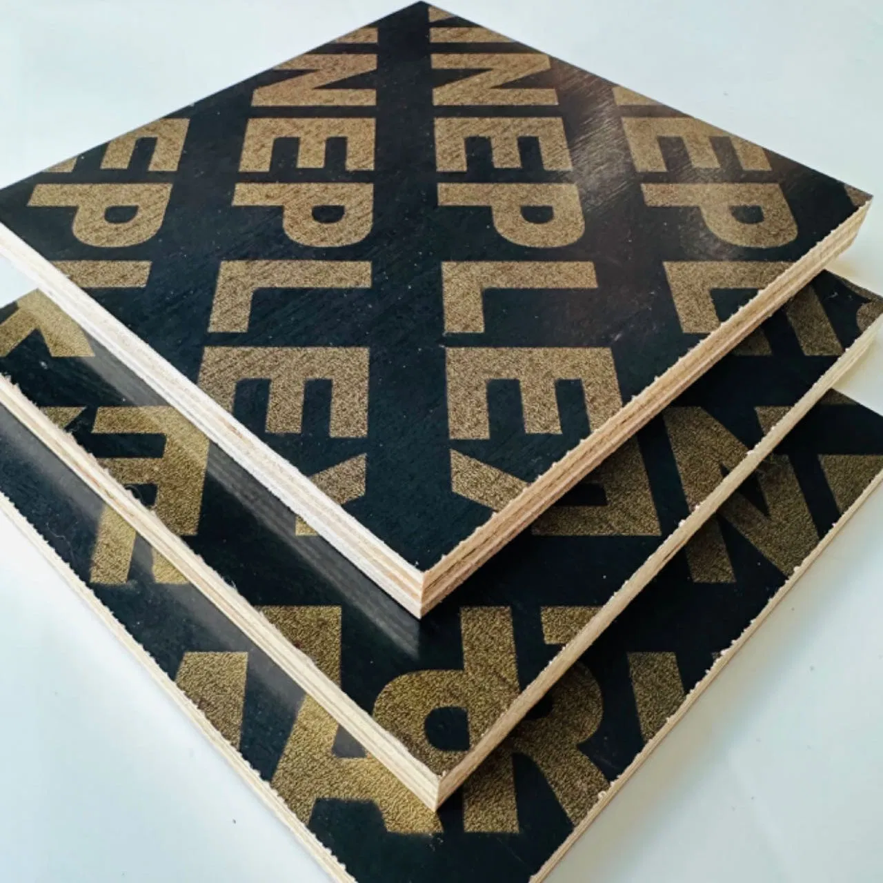 Durable 9mm Anti-Slip Plywood Ideal for Construction Projects