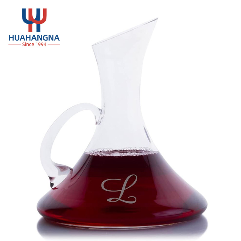 Handblown Crystal Material Slanted Narrow Neck Glass Decanter with Handle