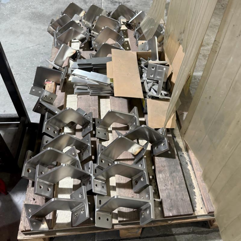 Регулируемый кронштейн для перил из нержавеющей стали