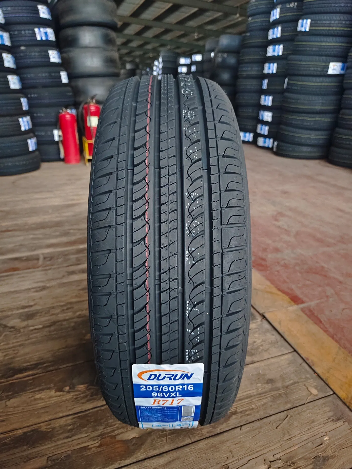 Внедорожная шина 19x7.00-8