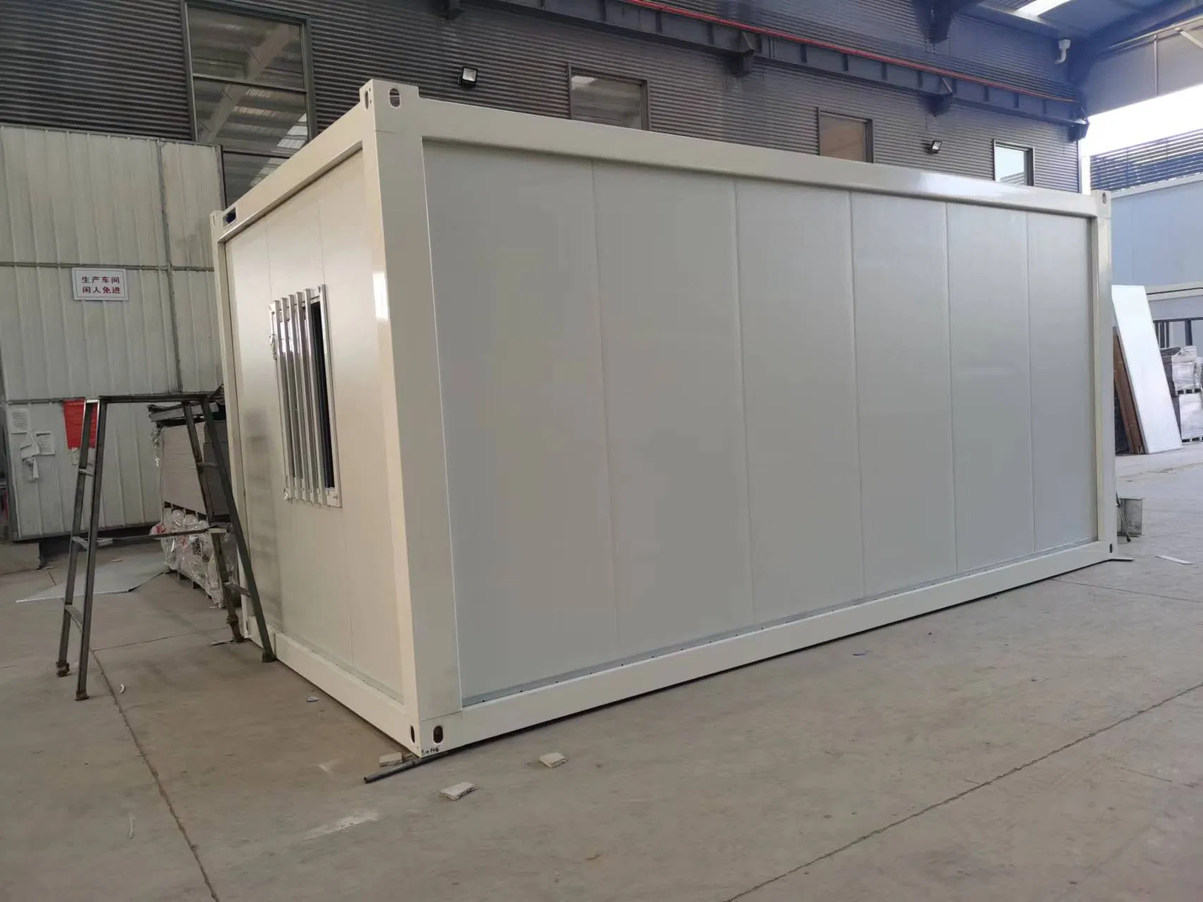 Factory China Portable Assemble Living House ISO Flat Pack Prefab Container