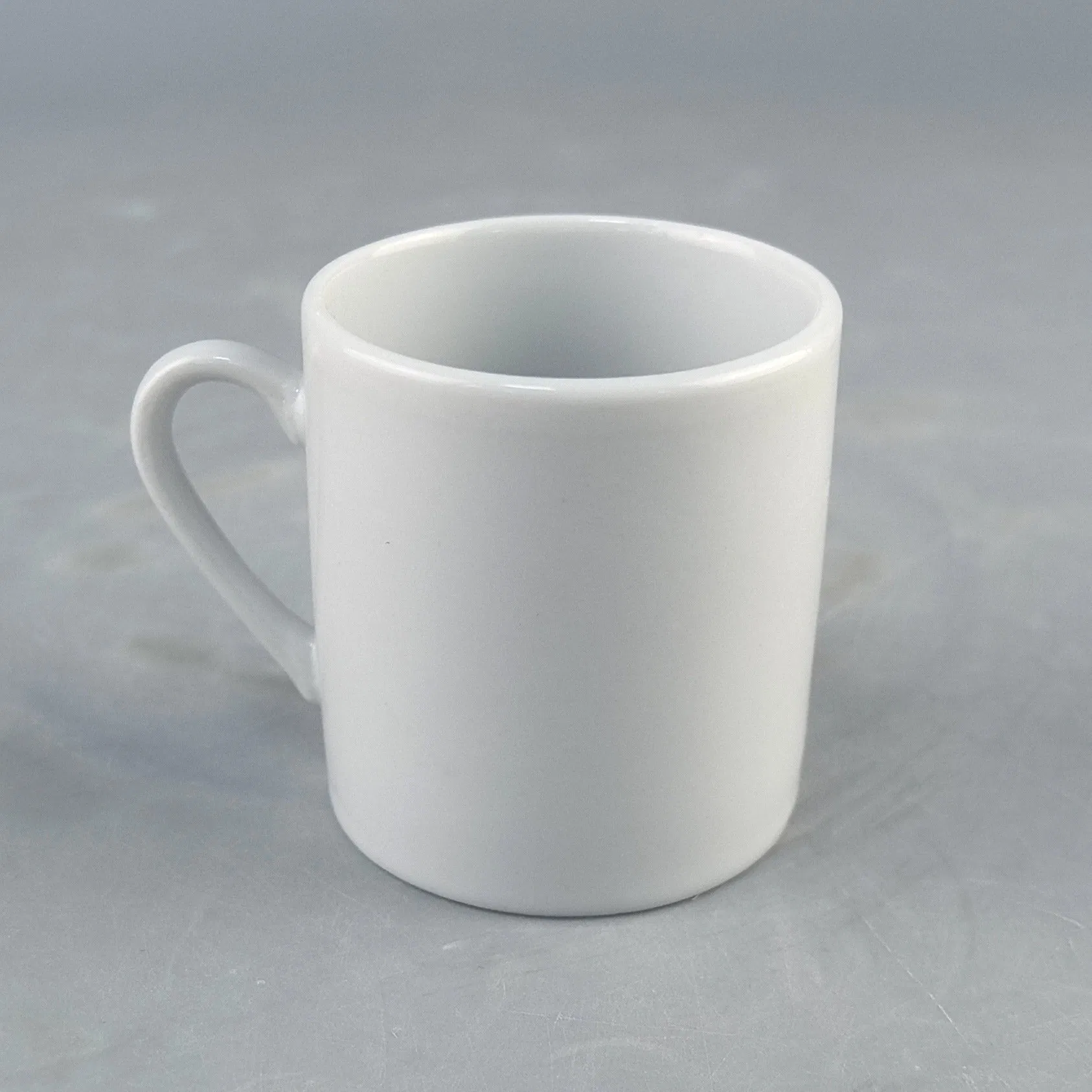 Custom High-Temperature Ceramic Coffee Mug with Color Glaze
