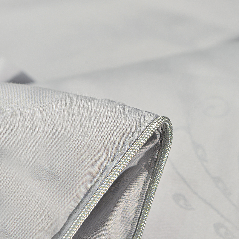 Grey Jacquard Mulberry Handmade Silkworm Silk Duvet 100% Cotton Cover China Supplier Bedding Quilt