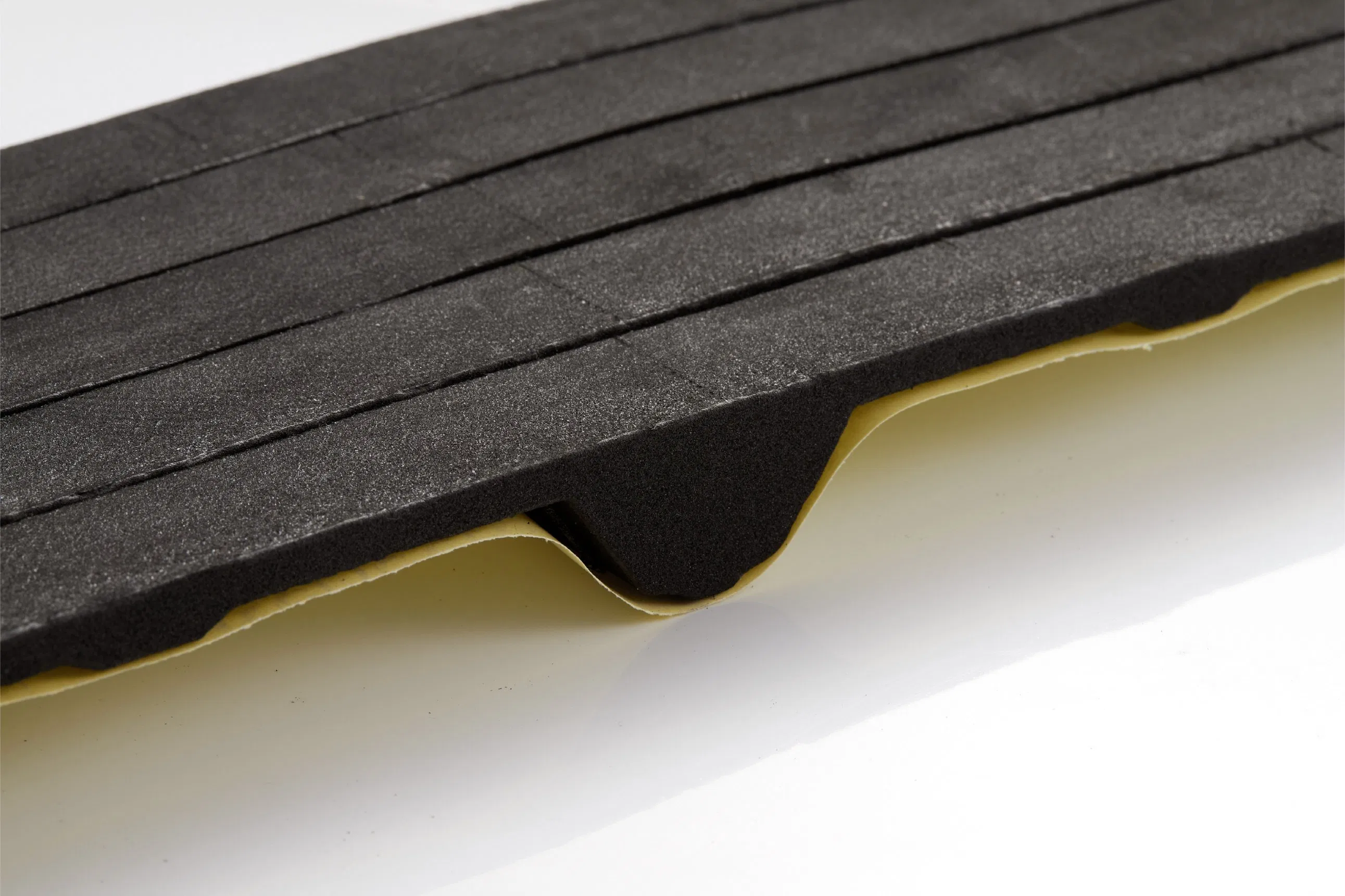 5%off Building Material Wave Foam Closure Strips