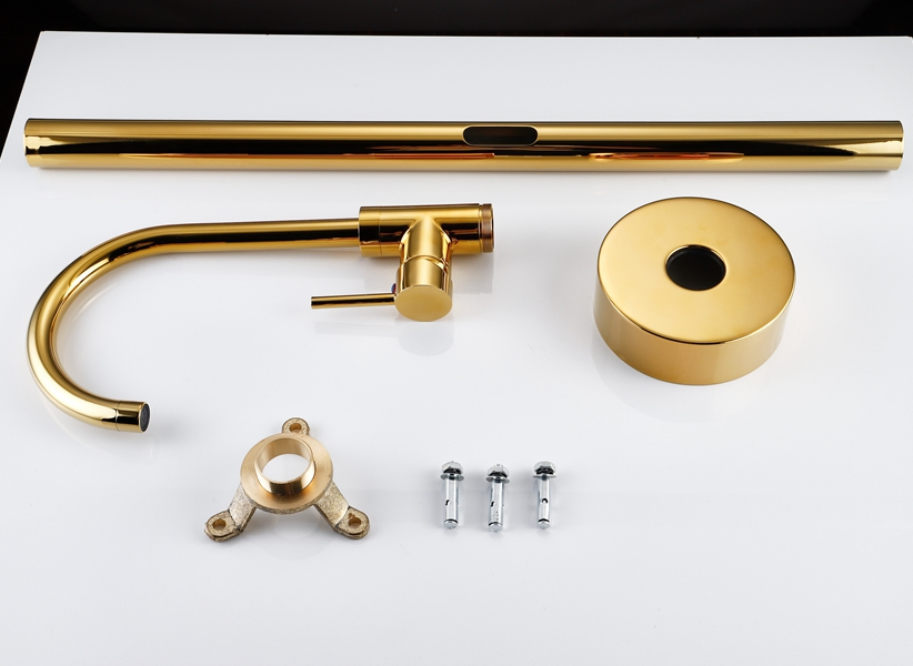 Смеситель для ванны напольный Golden Chrome однорычажный