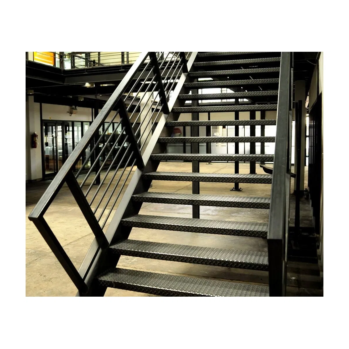 MS004 Indoor Prefabricated Staircase Custom Steel Handrails Outdoor Stairs
