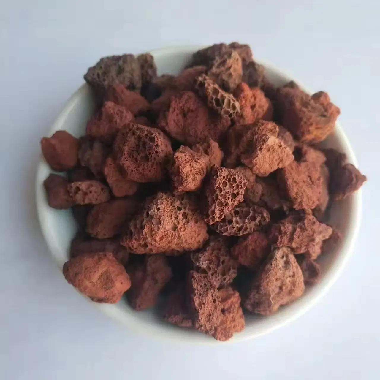 Factory Wholesale Natural Red Volcanic Basaltic Rock for Aquarium Landscape & Horticulture Pumice Stone