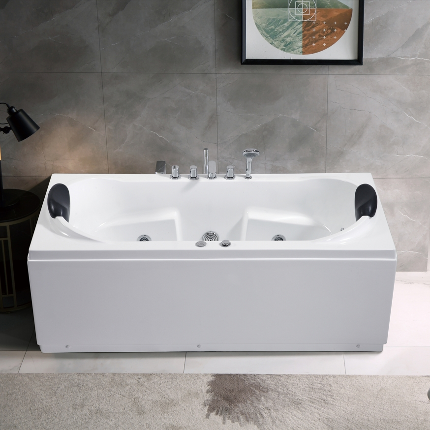 Акриловая отдельностоящая ванна с краном для замачивания