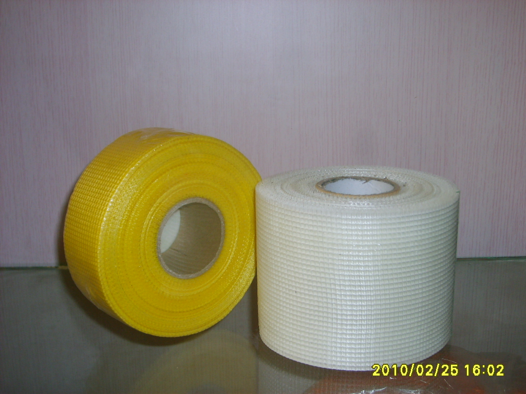Adhesive Fiberglass Tape with Soft Flexible Alkali Resistant Wall Material