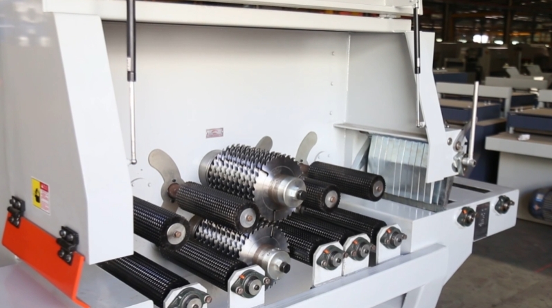 Цепная пила по дереву круглая промышленная