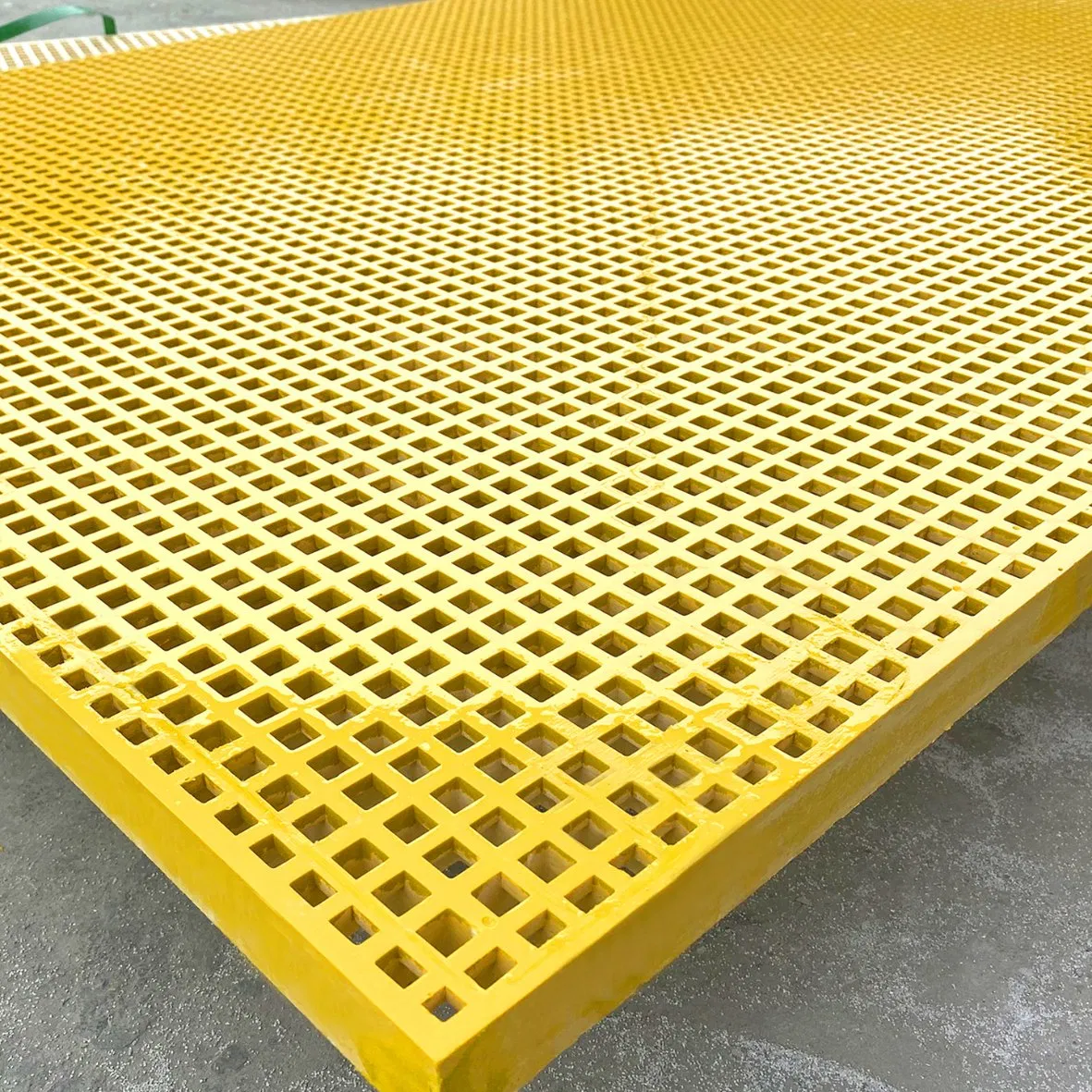 Fiberglass Grating Chemical Plants Power Stations Oil